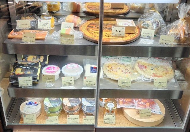 おつまみ系のチーズ